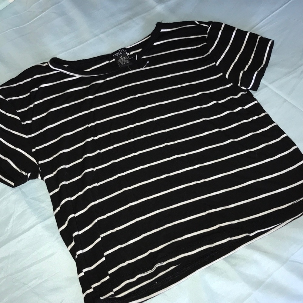 Black crop top